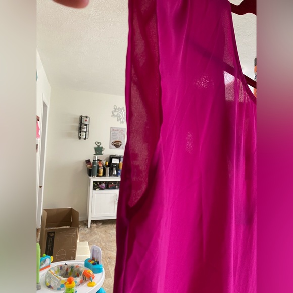 Torrid hot pink blouse - Picture 2 of 5